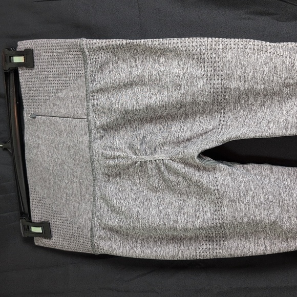 GymShark 7/8 Leggings. Small. EUC. - Picture 5 of 10